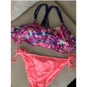 Victoria’s Secret bikini